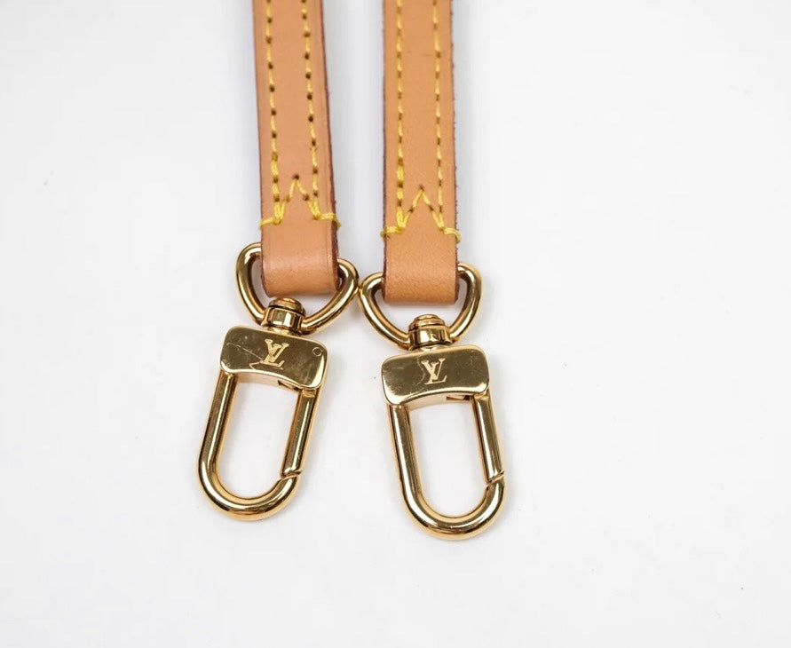 SLG Luxury Louis Vuitton Boîte Chapeau Souple Mini handbag gold-tone lobster clasps on natural cowhide leather straps
